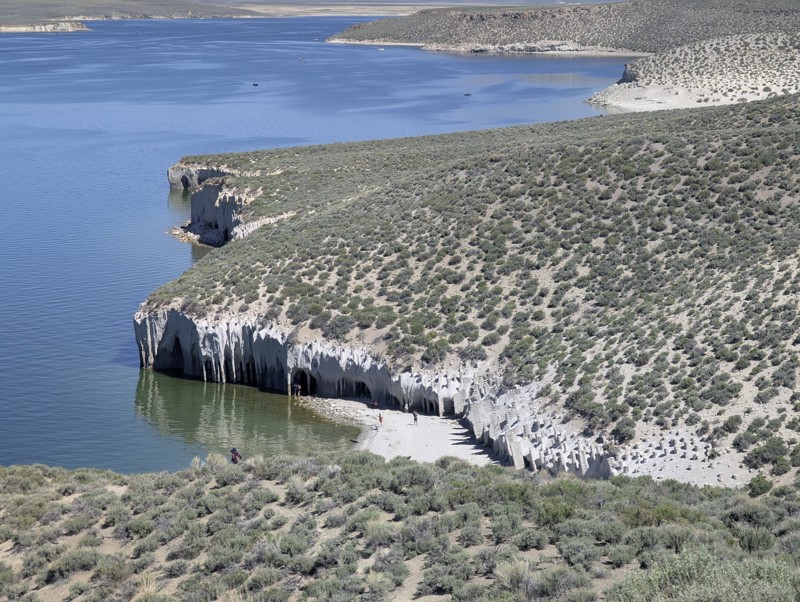 Crowley Lake Stone Columns Trail Review Photo