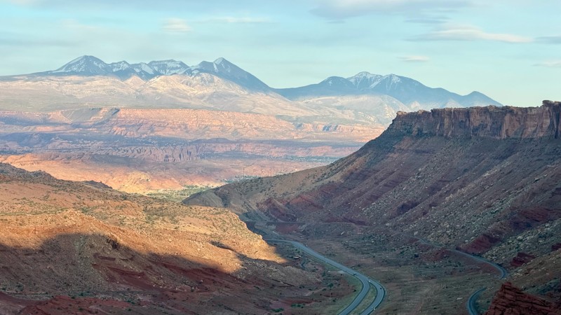 Gemini Bridges Trail Review Photo