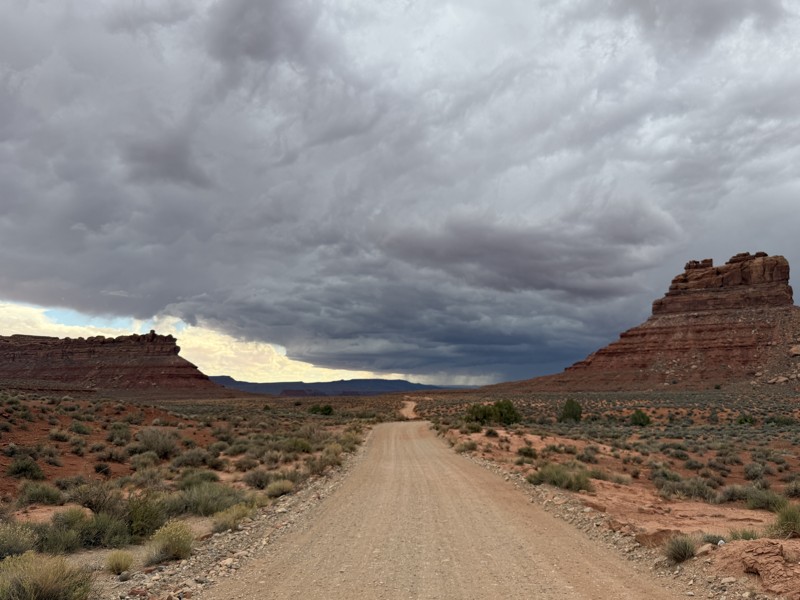 Valley of the Gods Trail Review Photo