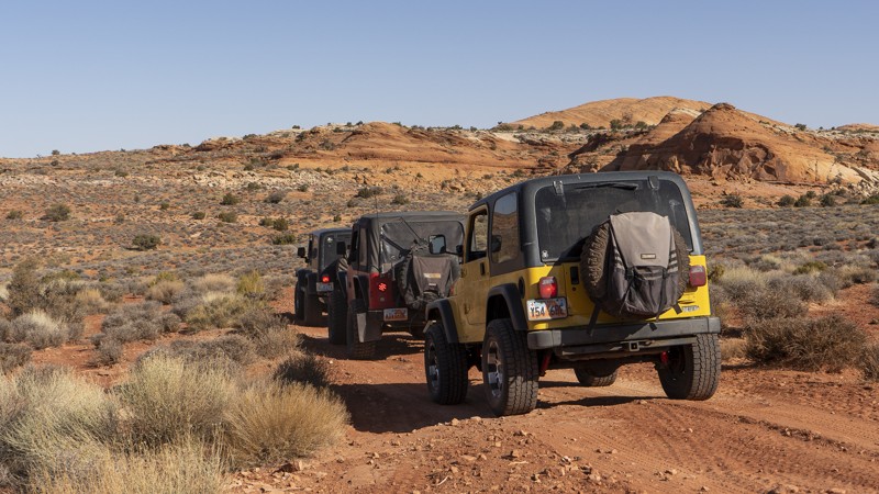 Hole in the Rock Trail - Waypoint 14: Optional Shelf - Easier Right