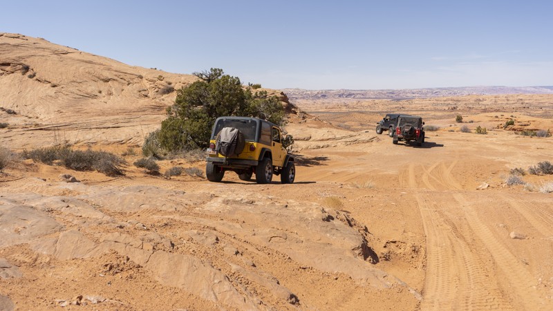 Hole in the Rock Trail - Waypoint 31: Optional Obstacle Right - Easier Left