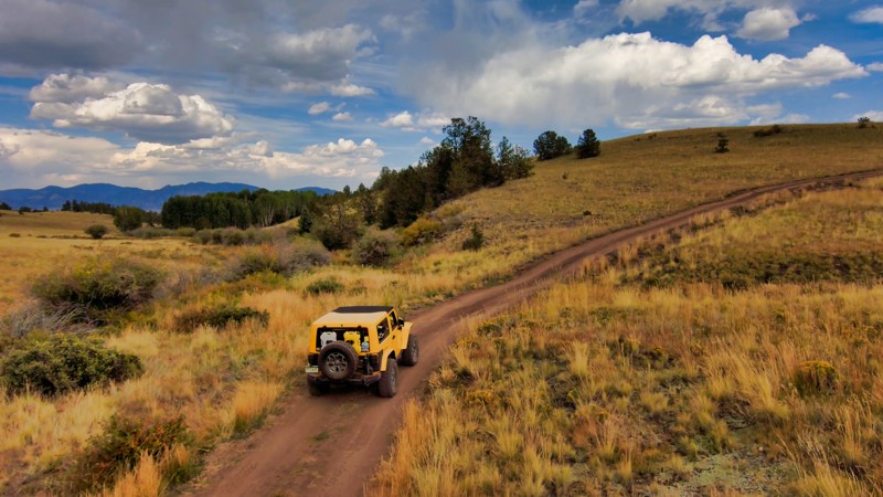 Colorado: Thirty-Nine Mile Road Hero Photo