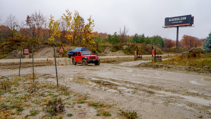 Holly Oaks ORV Park: Lower Main Loop - Waypoint 12: Foxtrot Intercept - Stay Left