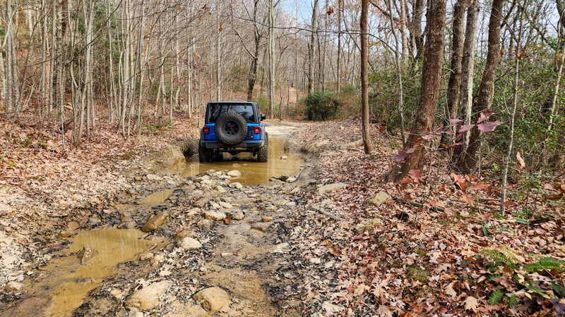 Windrock 51: Panther Rock - Waypoint 1: Western Trailhead