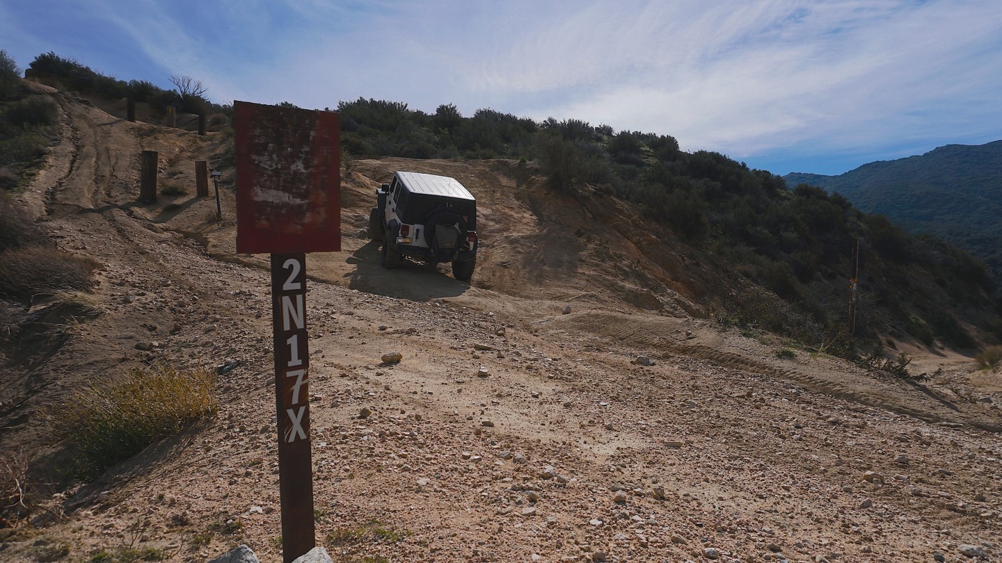 2N33 Pilot Rock Truck Trail California Offroad Trail