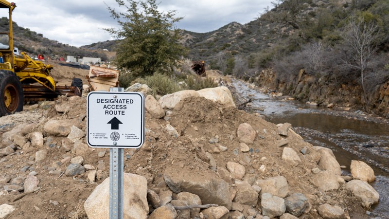 Backway to Crown King - Waypoint 20: Enter Mine Site - Route Designations Change