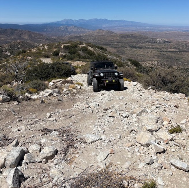 3N17 - White Mountain Trail Review Photo