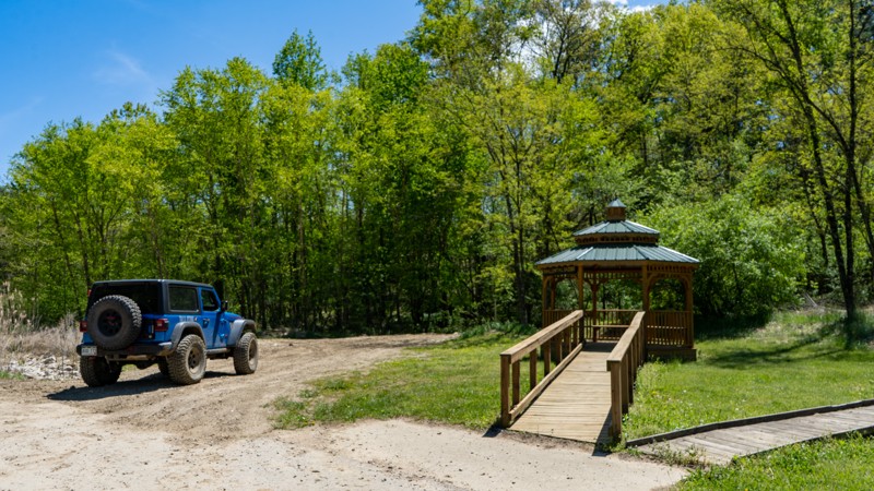 Redbird 2X - Waypoint 1: 2X Northern Trailhead at Swallowtail Gazebo
